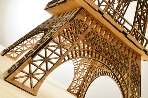 Eiffel Tower statue stolen from community centre