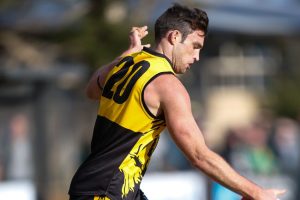 Tigers nail-biter keeps them in the hunt