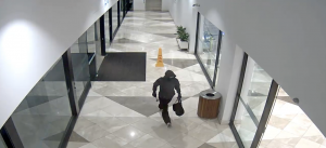 Armed robber with hammers targets Werribee store