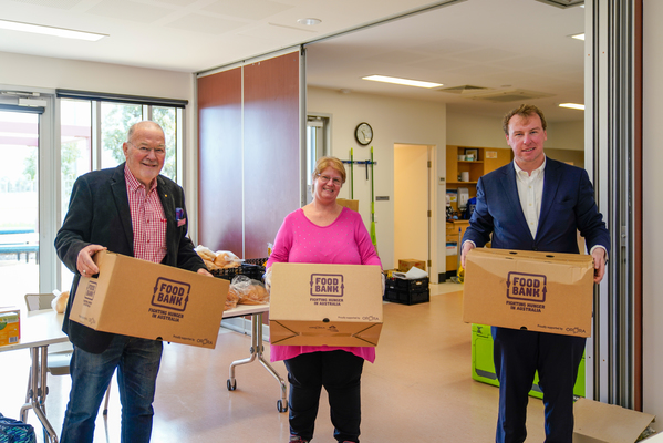 Foodbank_209048_01.jpg
