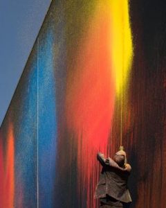 Reconnect with street art