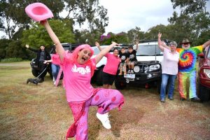 4WD club turns pink