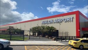 Avalon calls for more international flights