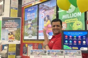 Manor Lakes man sells winning lotto entry