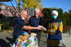 Head warming donation