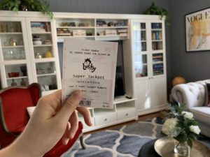 Point Cook man to share lotto win with his family