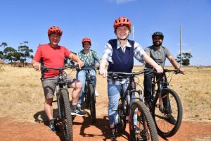 Cyclists in the loop