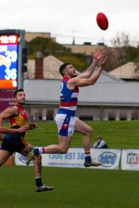 Bulldogs win another close one