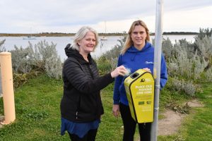 Binning fishing waste