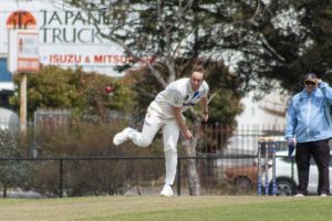 Robertson returns to Werribee