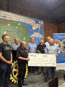 Werribee Rotary donates vital funds to Reclink