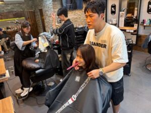 Hairdressers to help cut road toll