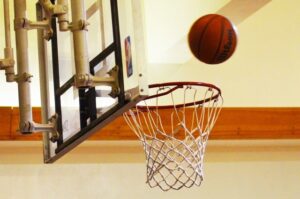 Come play basketball