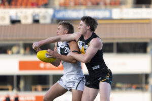 Clark and Smith re-sign