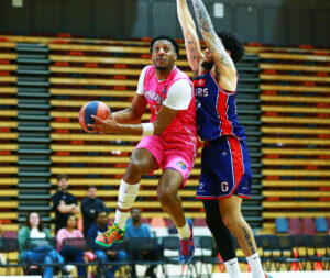 Wyndham locks in pieces