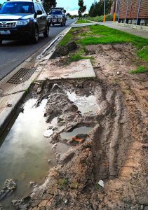 Shopping centre at war with council over potholes