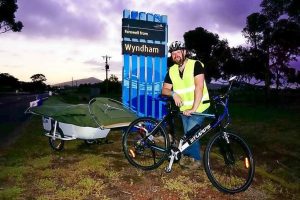 One man and his tub raise money for beyondblue