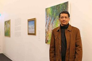 A brush with fame for Khalid