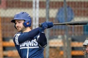 Dennis the menace as Werribee Giants’ bats fail to fire