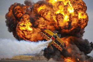 Jet sets wing
it to Avalon